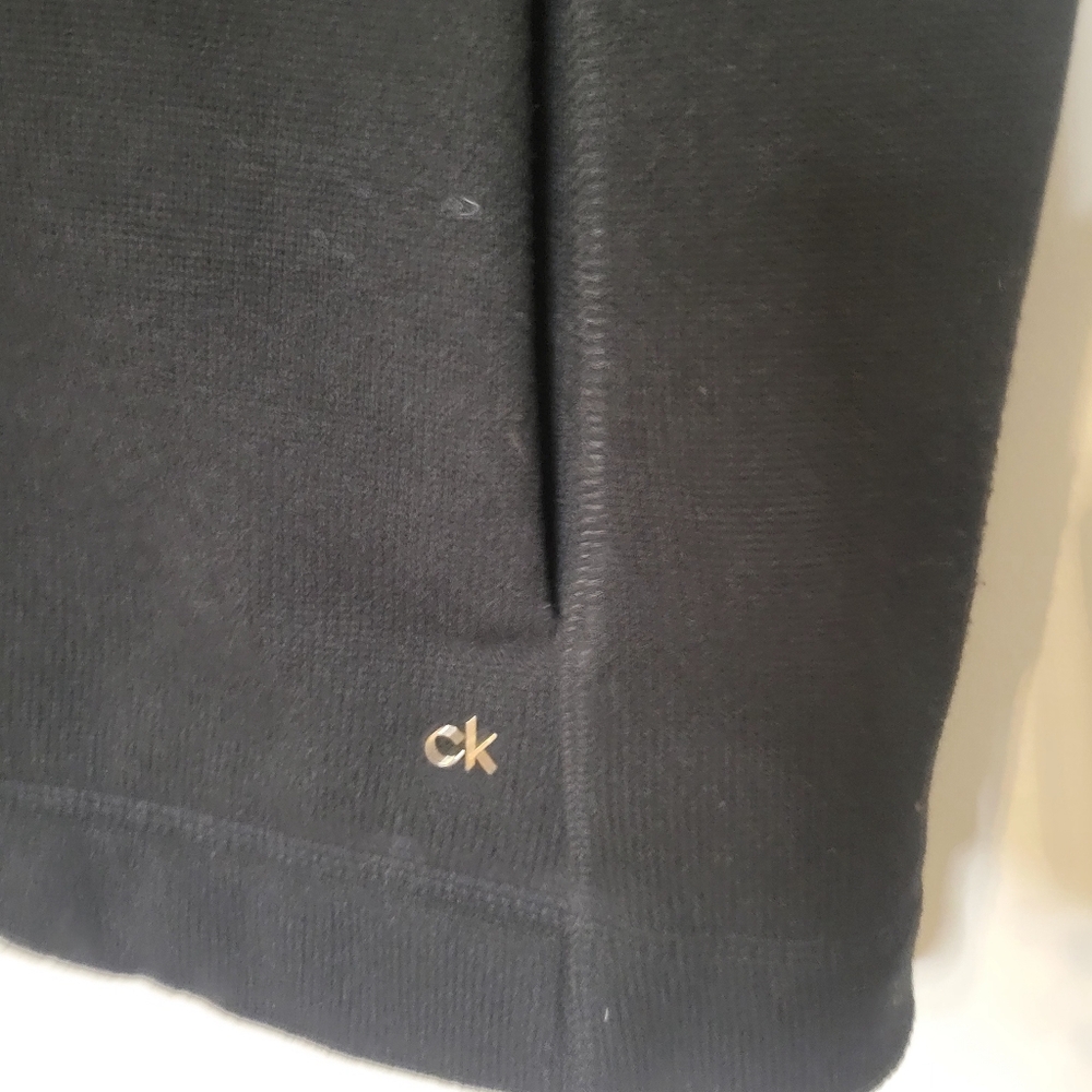 Calvin Klein Black Fleece Vest With Gold Zipper - Picture 7 of 7